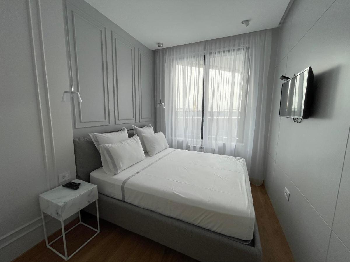 Pupin Palace Apartments Novi Sad Eksteriør billede