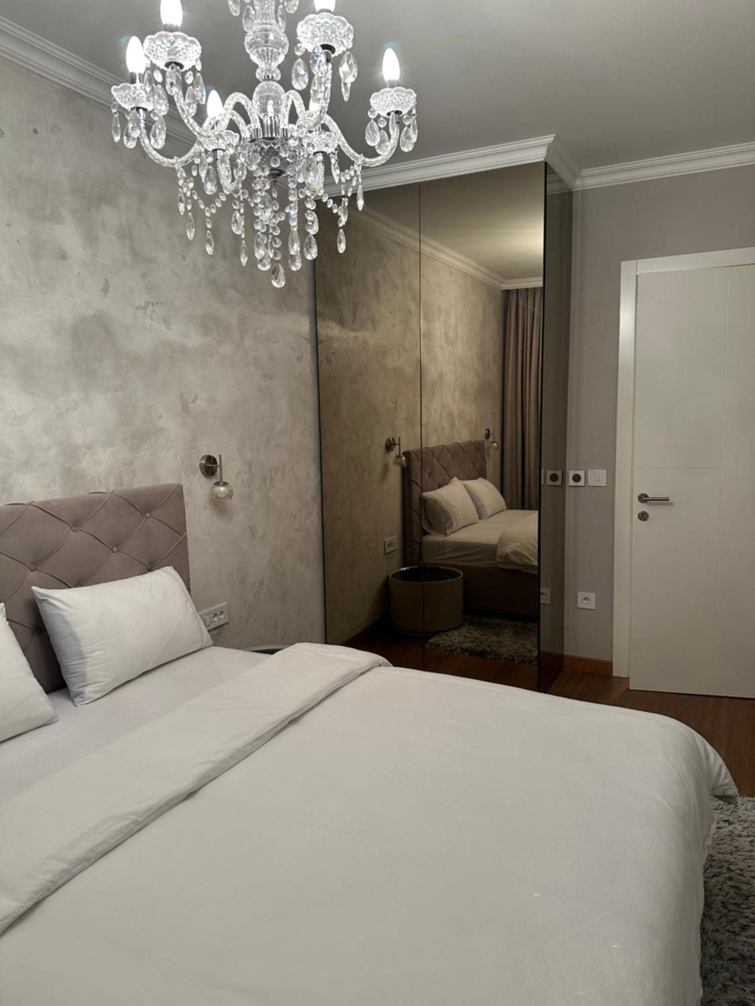 Pupin Palace Apartments Novi Sad Eksteriør billede