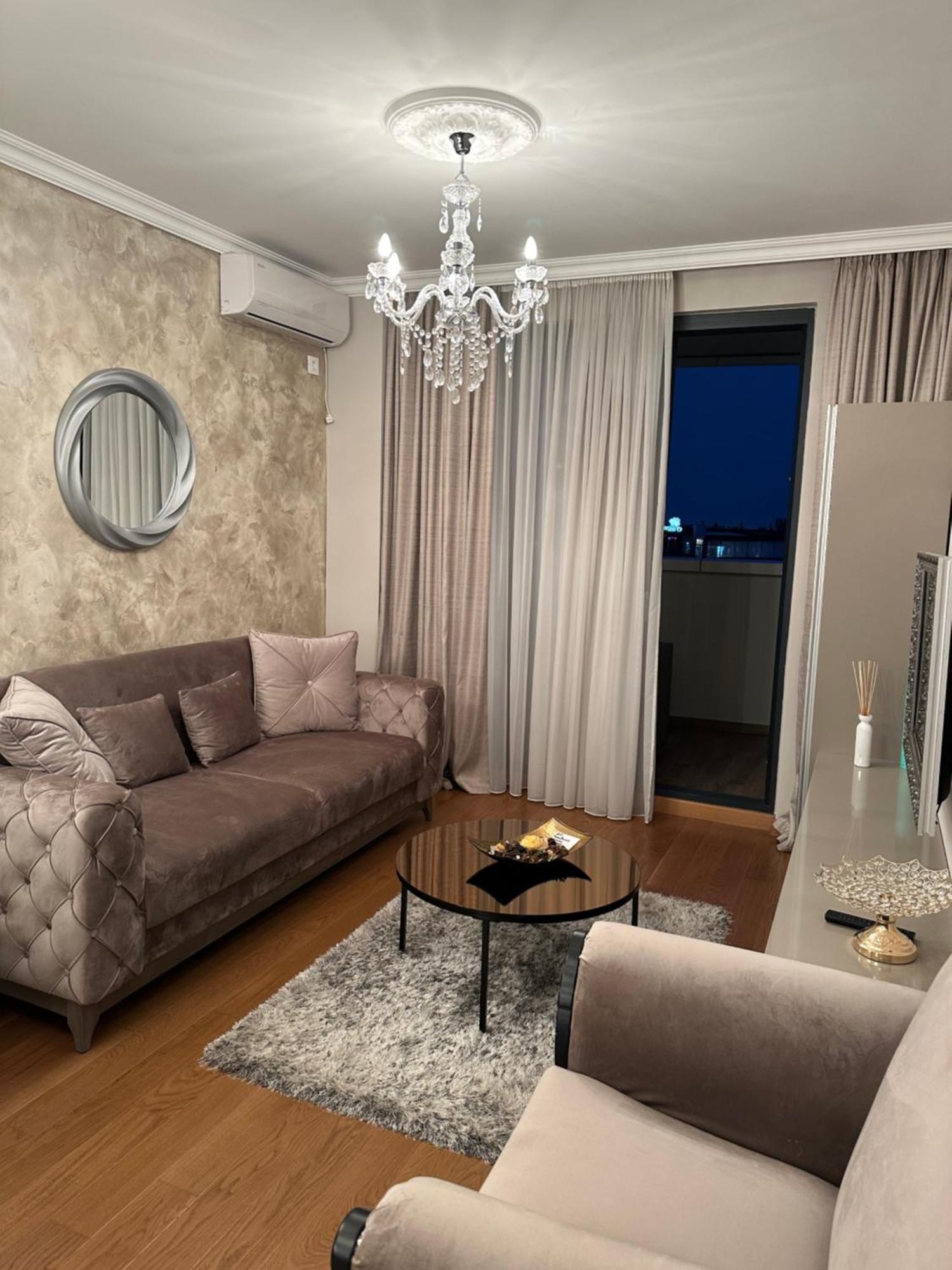 Pupin Palace Apartments Novi Sad Eksteriør billede