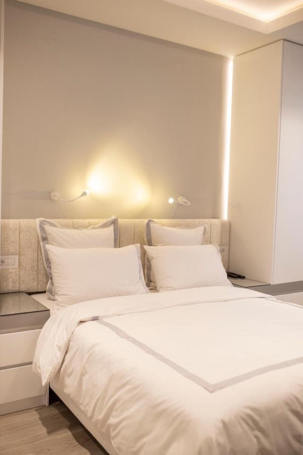 Pupin Palace Apartments Novi Sad Eksteriør billede