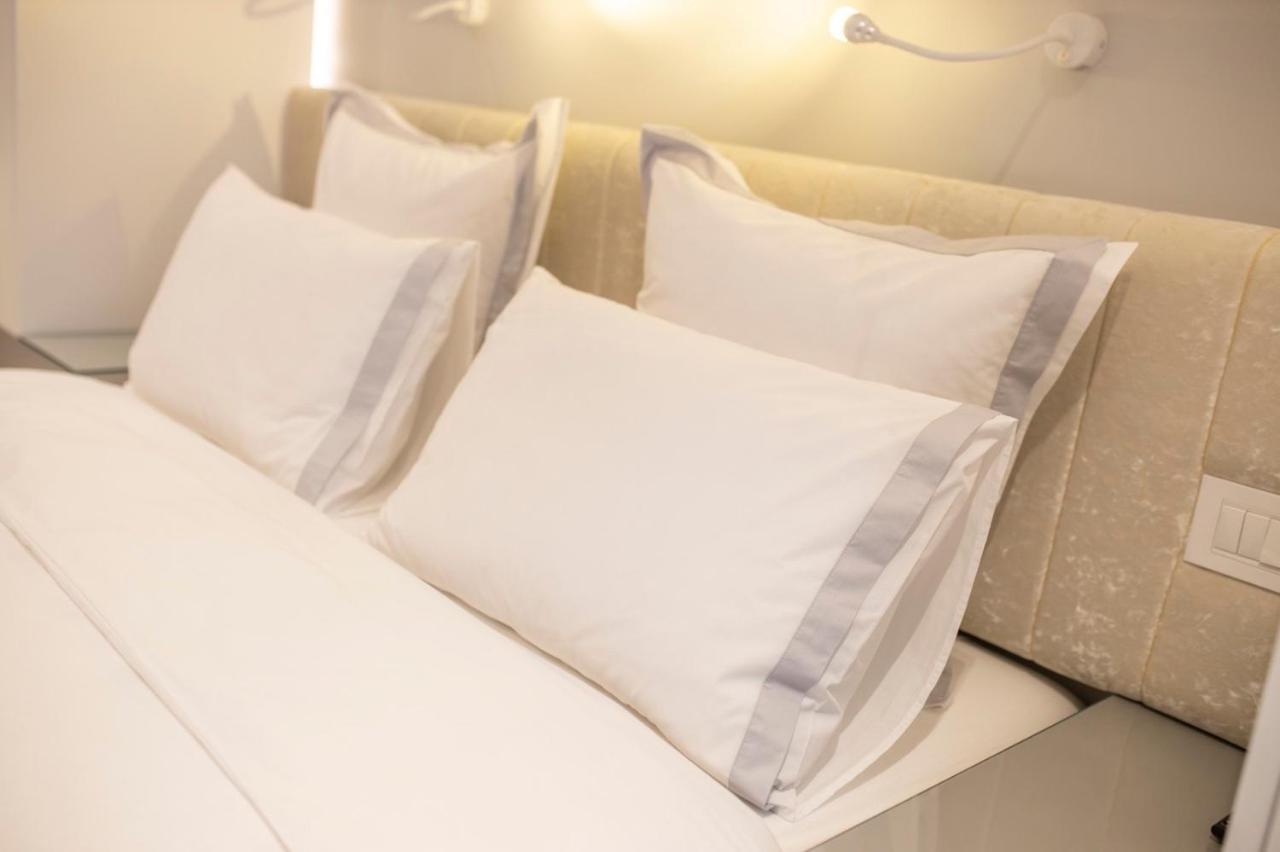 Pupin Palace Apartments Novi Sad Eksteriør billede