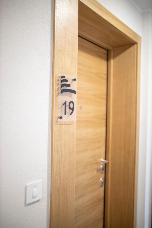 Pupin Palace Apartments Novi Sad Eksteriør billede