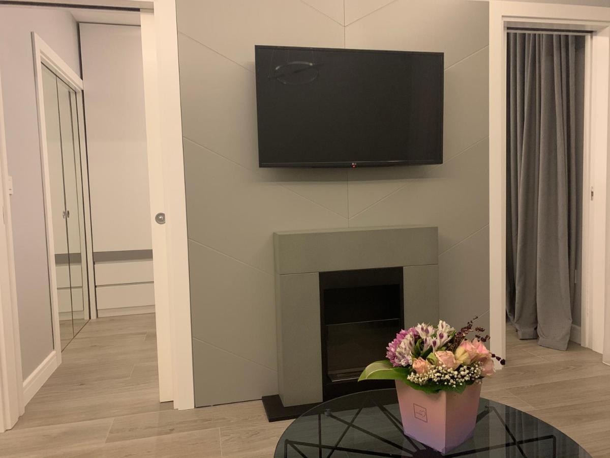 Pupin Palace Apartments Novi Sad Eksteriør billede