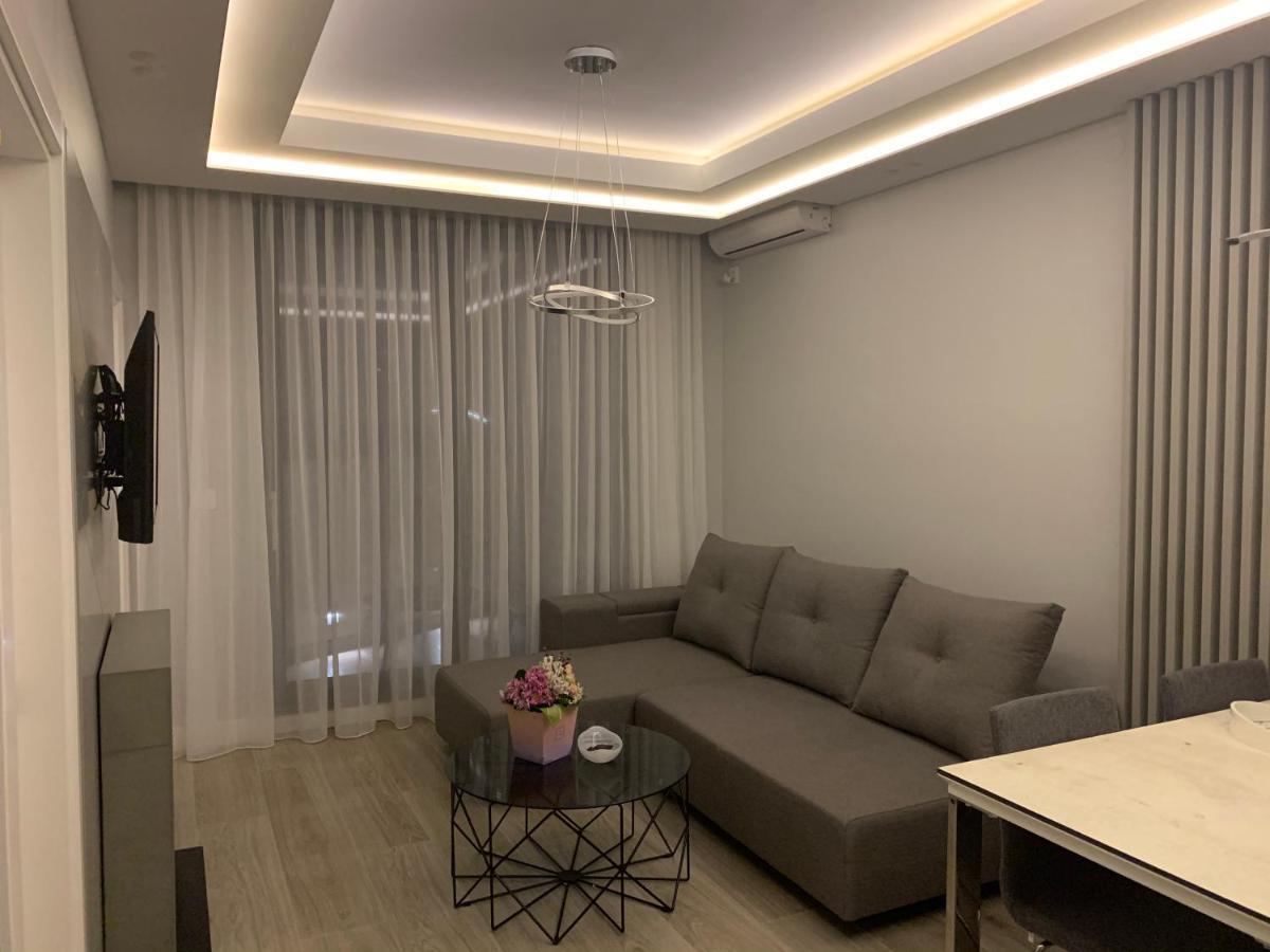 Pupin Palace Apartments Novi Sad Eksteriør billede